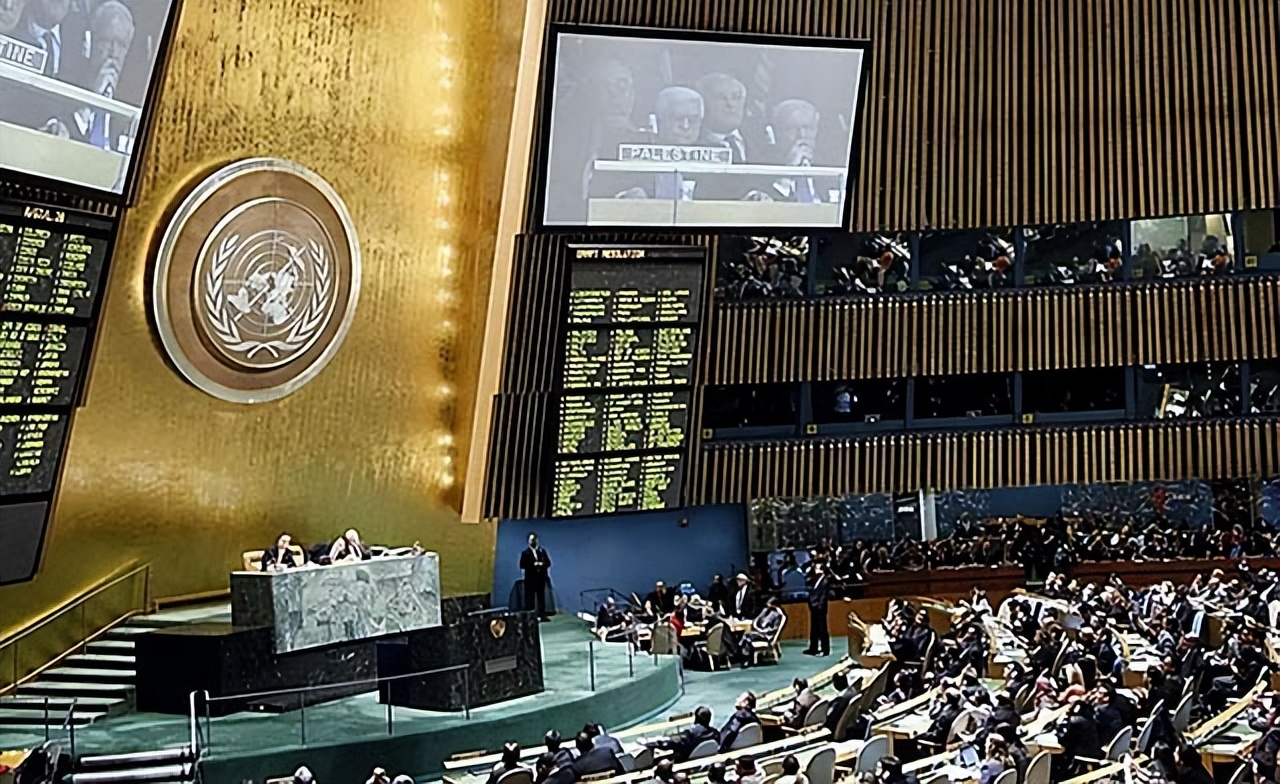 94年美国准备对朝鲜动手，还模拟攻击我国潜艇，最终为何没敢打？