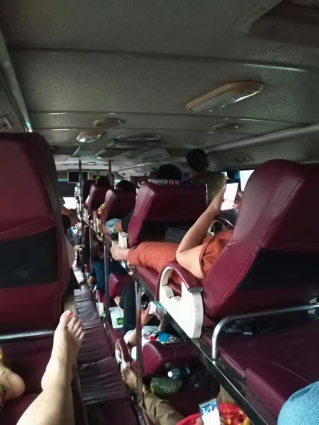 越南工作的真实生活,越南红木市场的忙碌生活