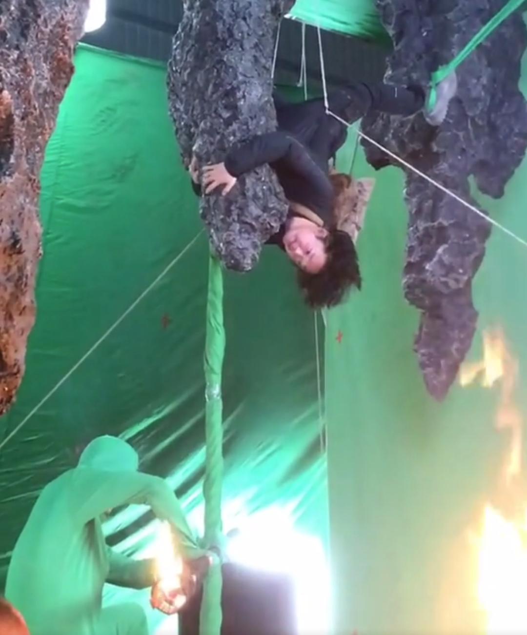 潘粤明张雨绮鬼吹灯花絮,昆仑神宫潘粤明张雨绮高甜