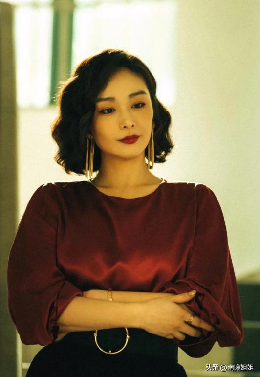 适合高个的齐肩烫发,2020年最流行的齐肩烫发没刘海