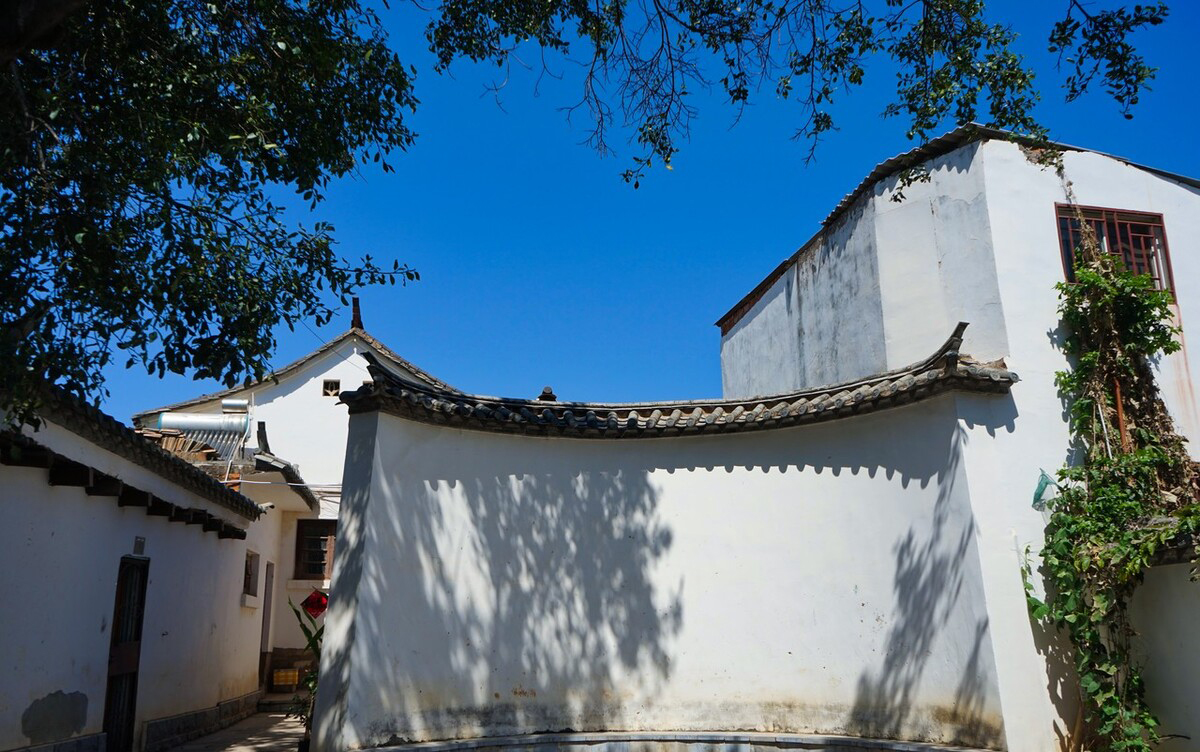 云南建水临安古城,云南适合穷游的古城