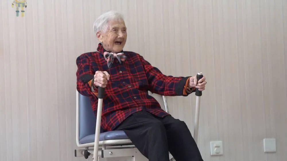 黄帝内经一天十二时辰养生秘诀,养生12时辰该干什么你知道吗