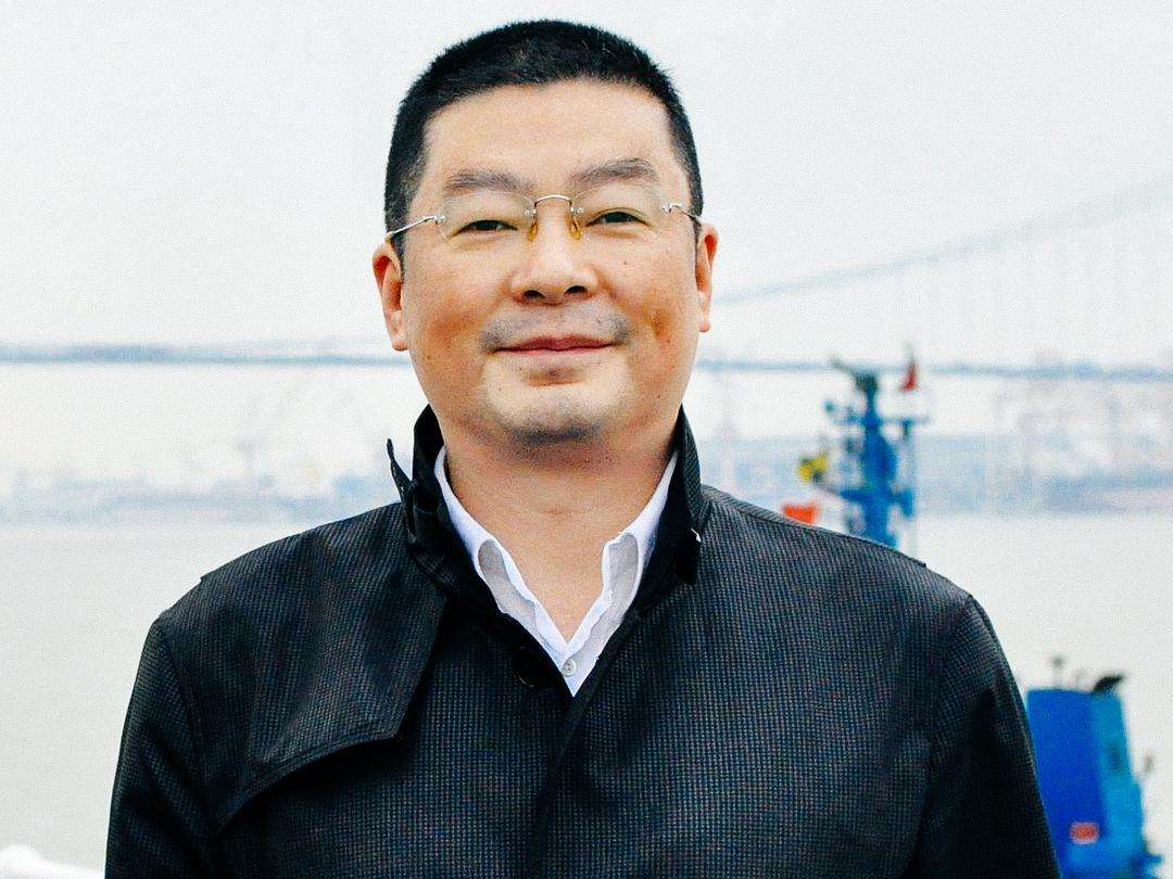 男子卖假药被判死刑,贩卖假药的真实下场