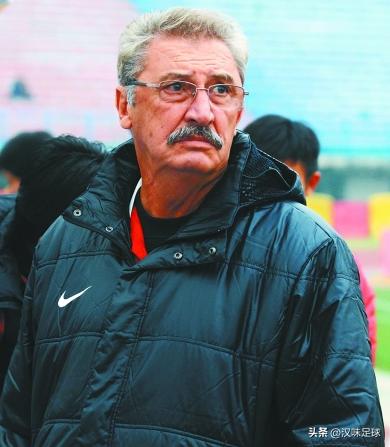 武汉李金羽保级成功,李金羽足球现状