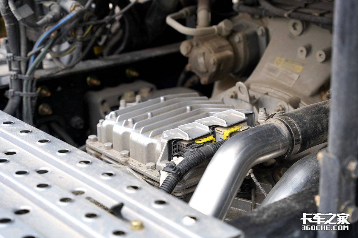 国产最新款大马力重卡,马力最大跑得最快的国产重卡价格