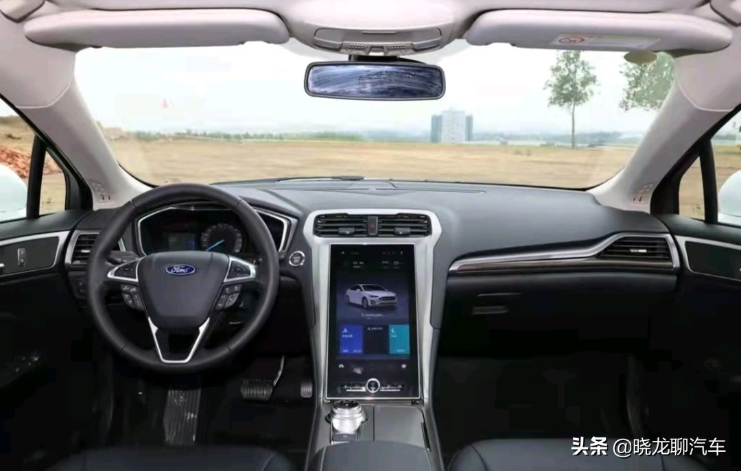 17万买日产天籁,福特蒙迪欧vs日产天籁