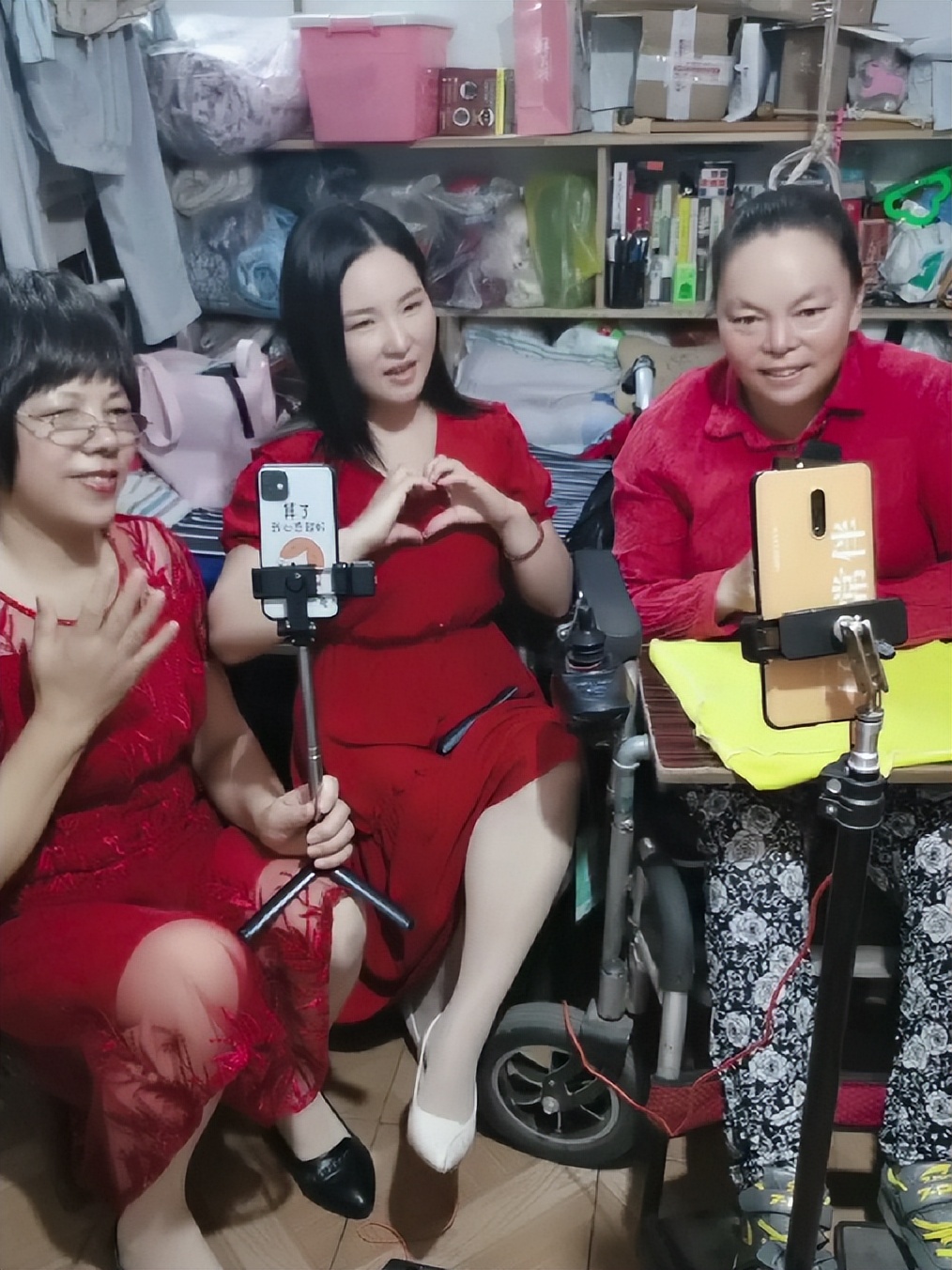 湖北残联推介入孵企业宜昌亮星棉工作室创始人汪宗菊创业经历