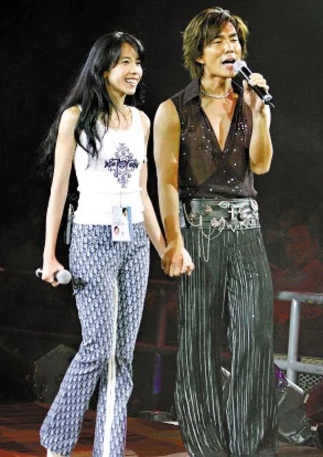 我是一只鱼碟片,《我是一只鱼》翻唱片段