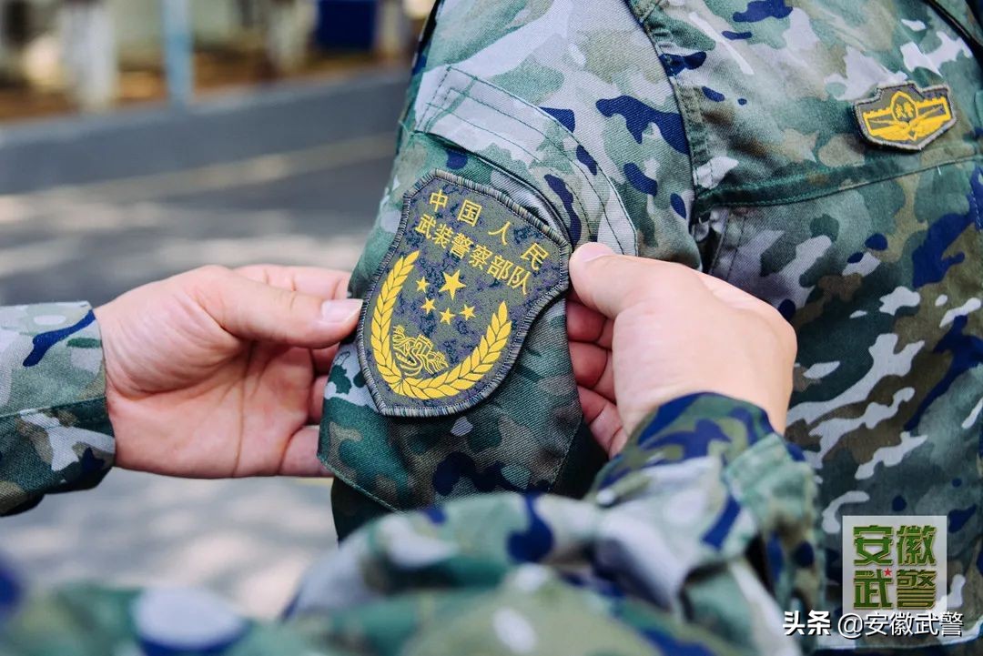21款武警作训服细节,中国人民武装警察部队21式作训服