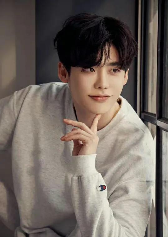 李钟硕林允儿新剧播完了吗,李钟硕林允儿新剧定档哪里播