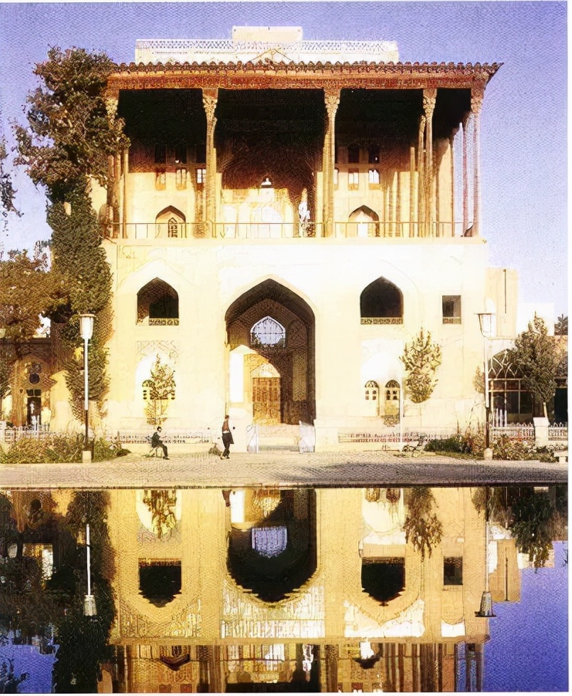 欧玛尔海亚姆简介,欧玛尔·海亚姆百科简介