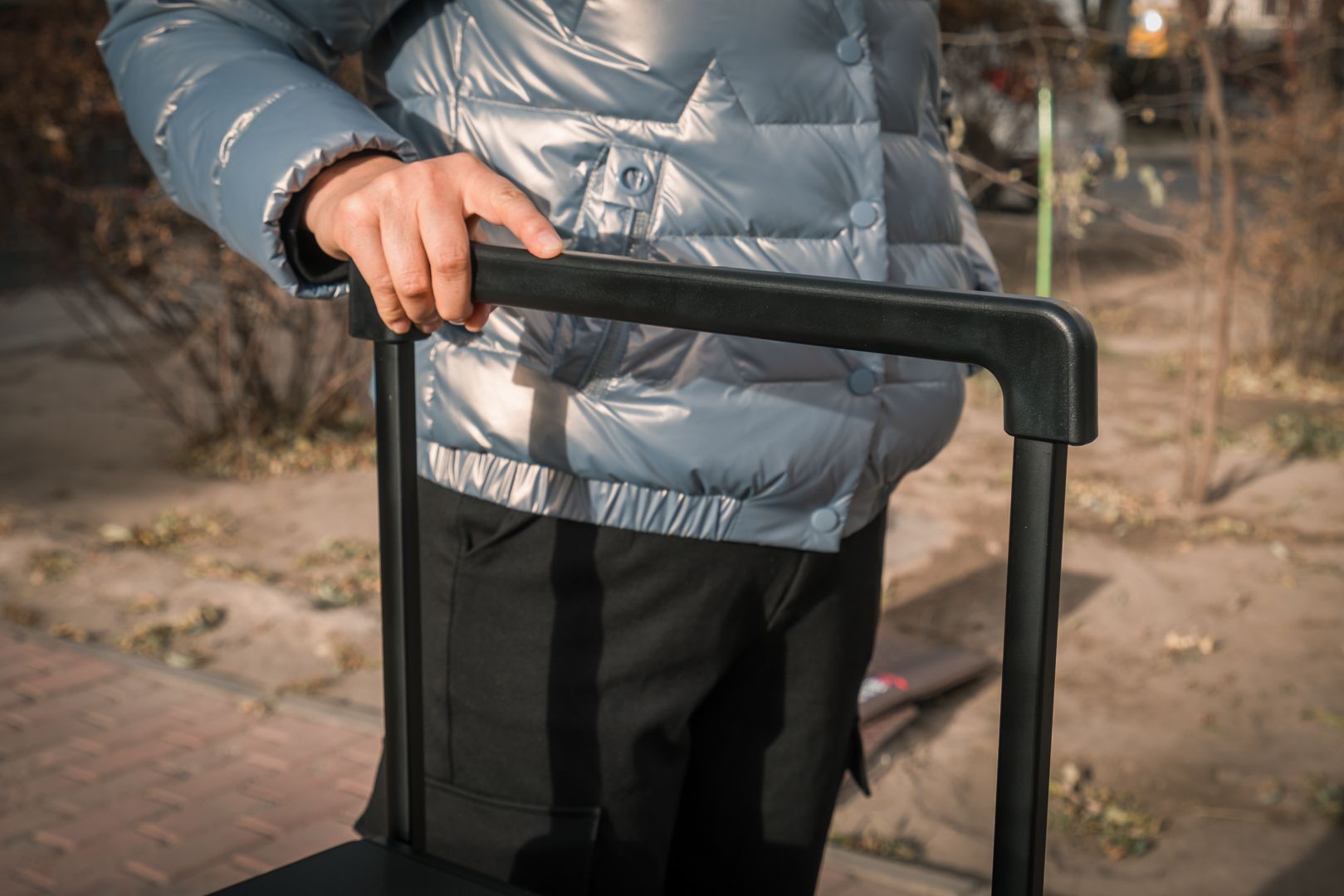 巨能装箱包,巨能装的车旅行车