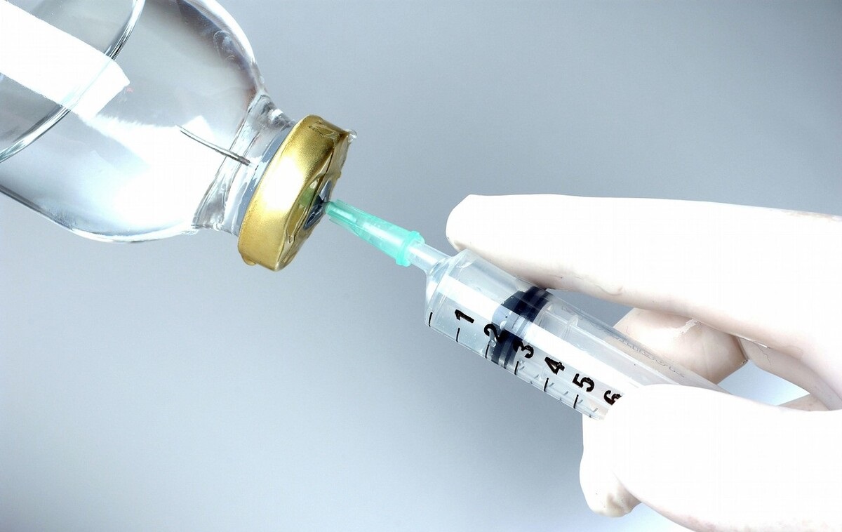 膝关节炎打玻璃酸钠几针见效,膝关节炎打玻璃酸钠好还是去针灸