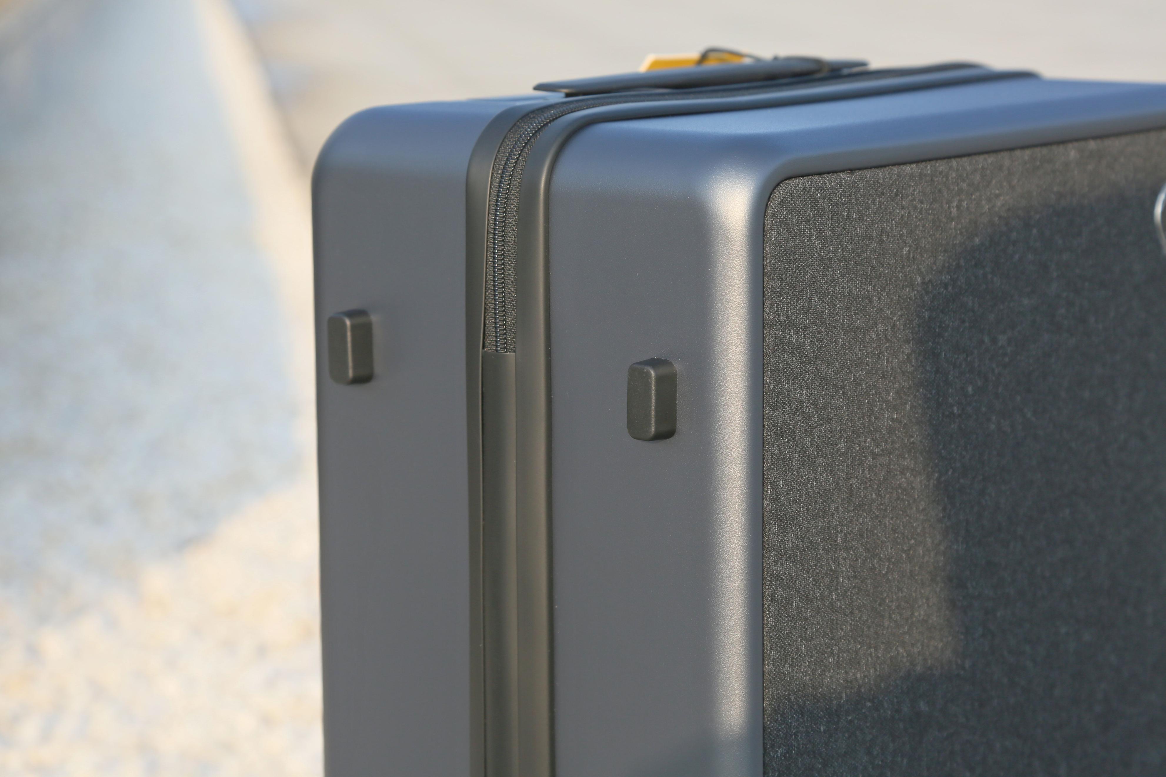 地平线8号行李箱和小米90分旅行箱,高端拉杆行李箱地平线8号