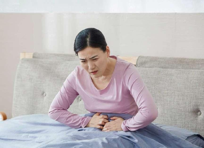 同房不是打仗，别过火：女性同房后出现这4种不适，当心疾病来临