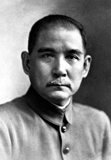 中央邀请宋庆龄参加政协会议，宋提出三个条件，毛主席如何答复？