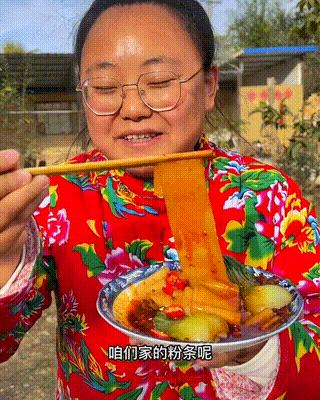 卖空300万斤农产品，被骂“黑胖丑”，这甘肃女孩真刷新我认知