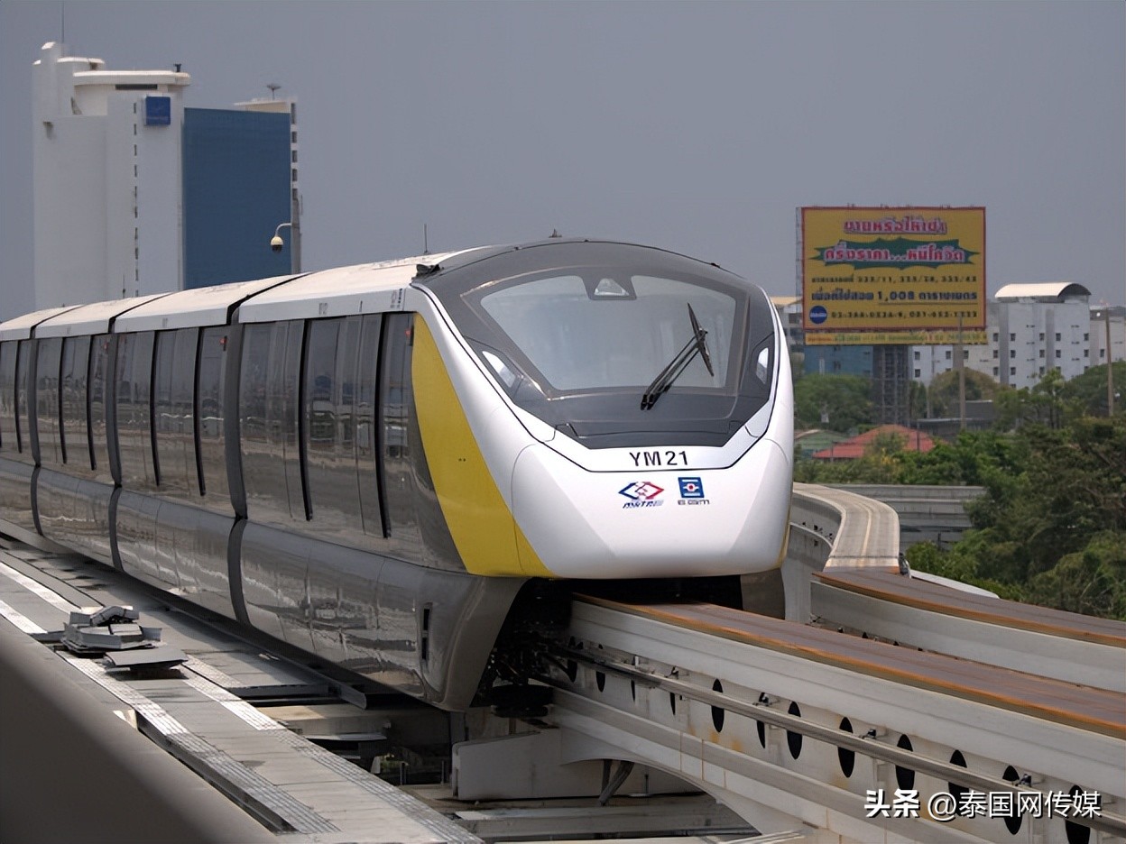 泰国总理巴育一行试乘MRT黄线即日起全部开启运营