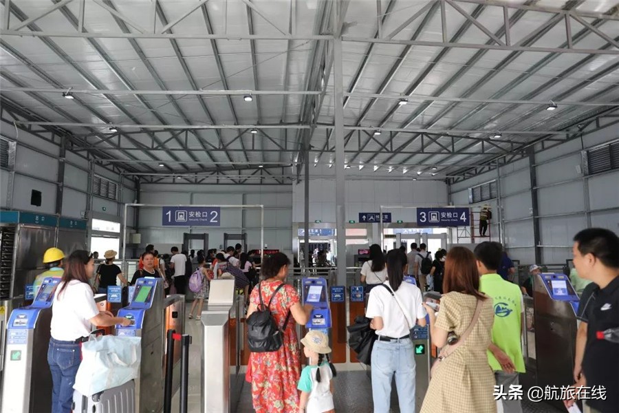 厦门航空无陪儿童如何订票,厦门航空怎么儿童托管