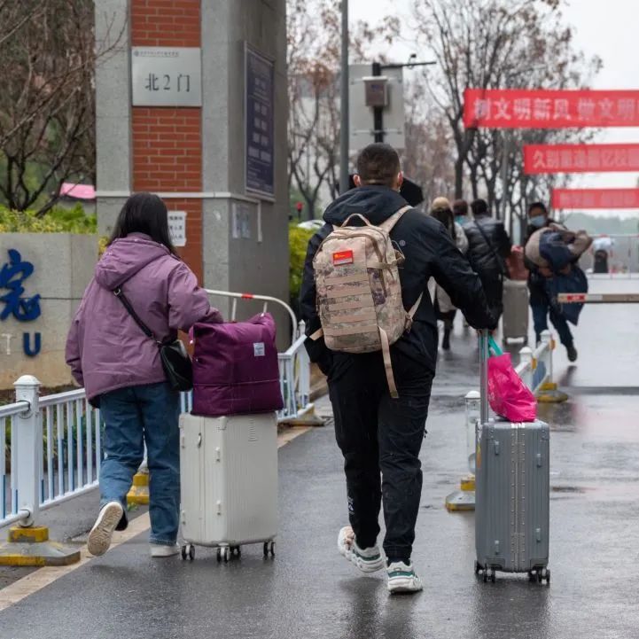 武汉纺织大学外经贸学院开学了吗,武汉纺织大学外经贸开学怎么去