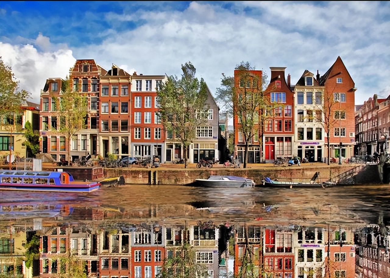 荷兰国土扩大是不是填海造陆,荷兰为什么围海造田