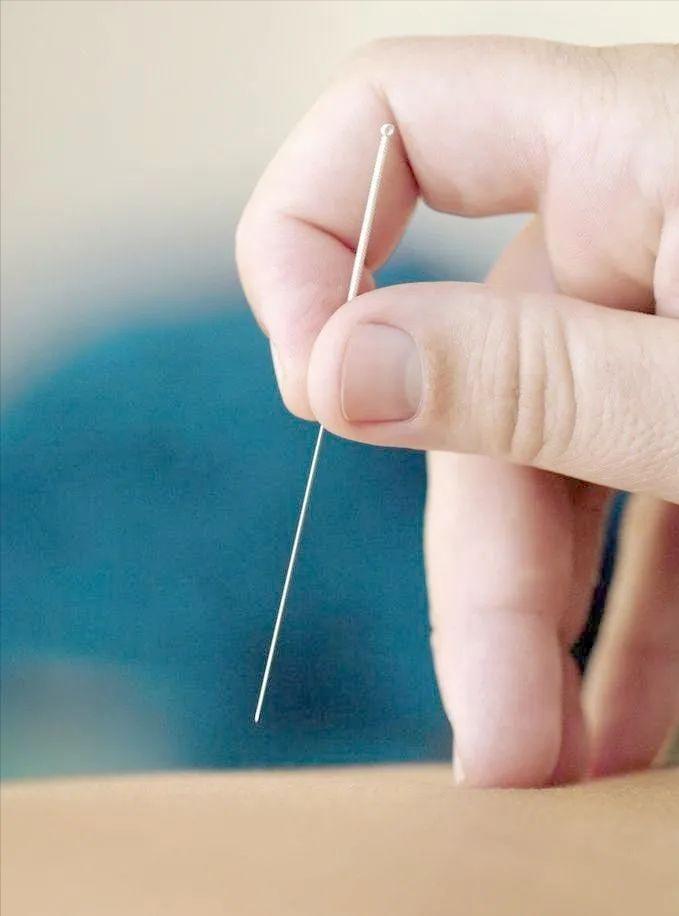 治胃病最彻底的传统动作锻炼方法,胃病特色中医疗法