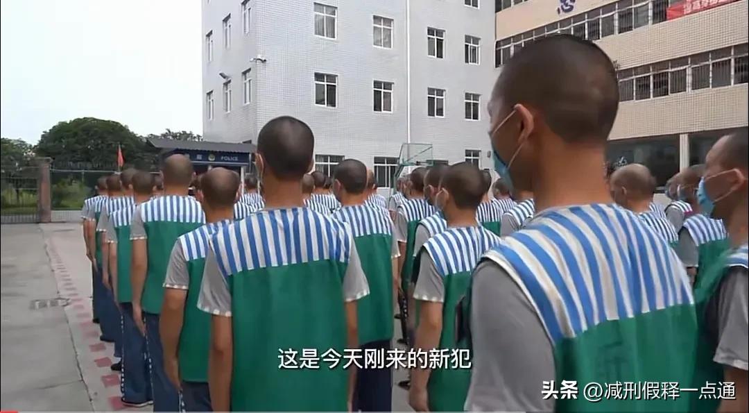 家人被刑事拘留关在看守所怎么办,家人刑事拘留了怎么办