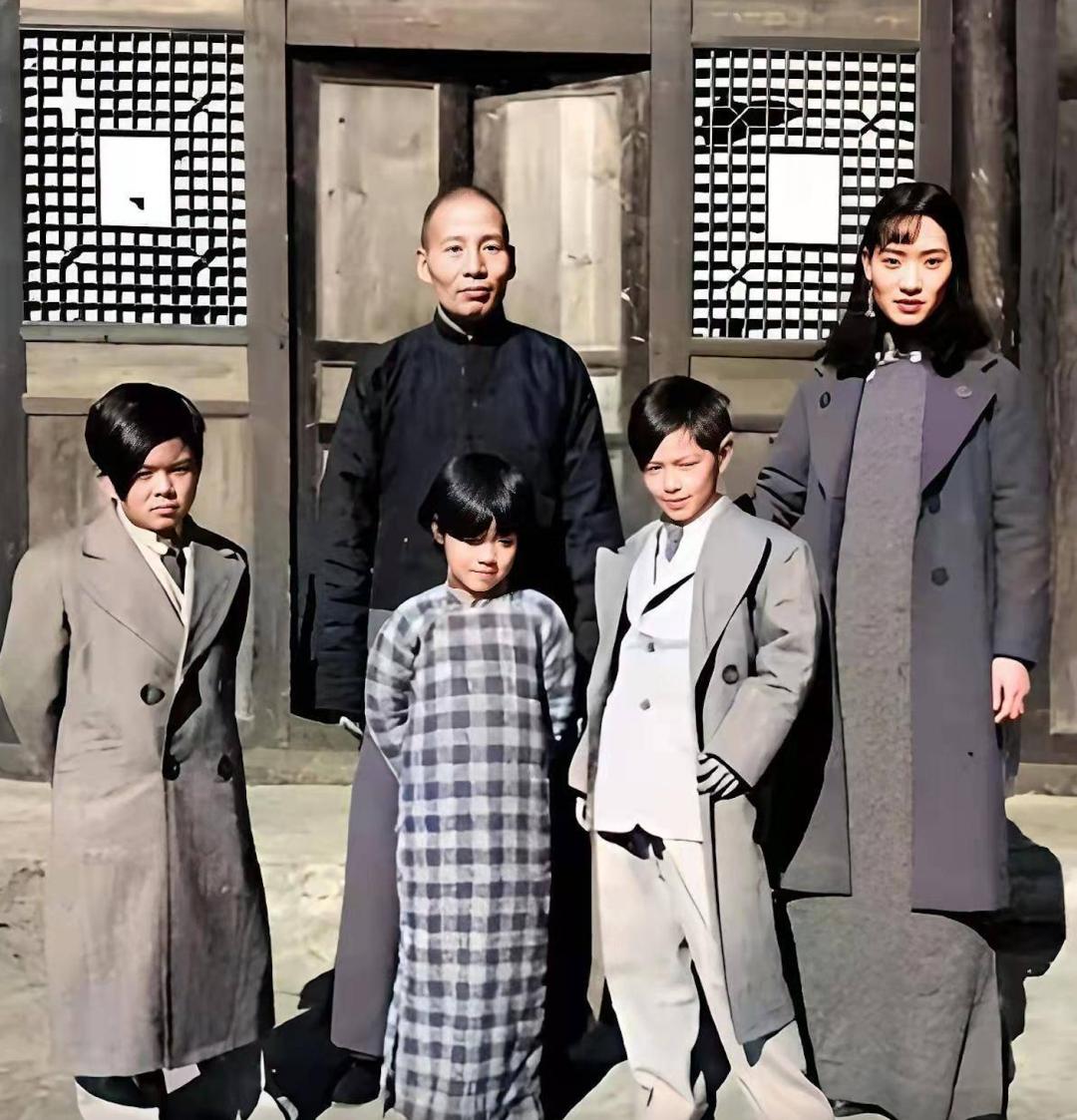 一组珍贵的照片满满的回忆,一组珍贵老照片看民国