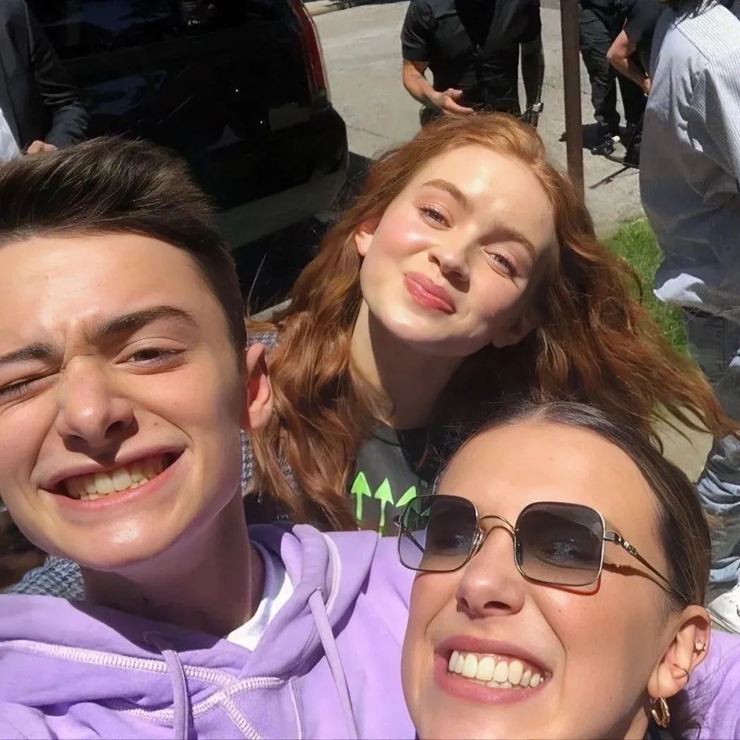 微信朋友圈动态背景图,微信朋友圈背景图暴富