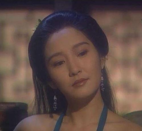 米雪雪梨不同的感情之路,米雪和雪梨是同父同母吗