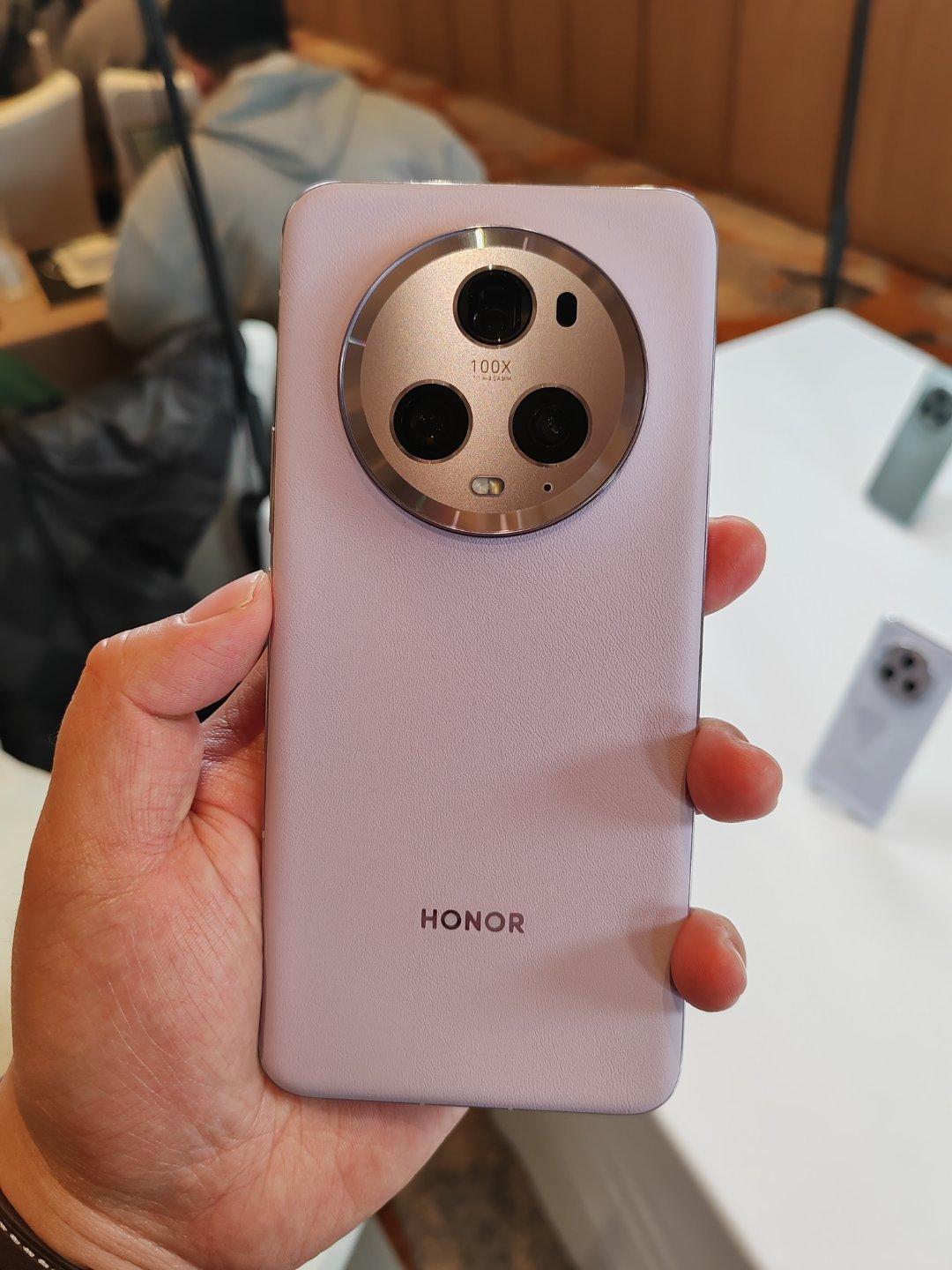 荣耀magic5pro王者120hz续航能力表现,荣耀magic5和magic5pro参数