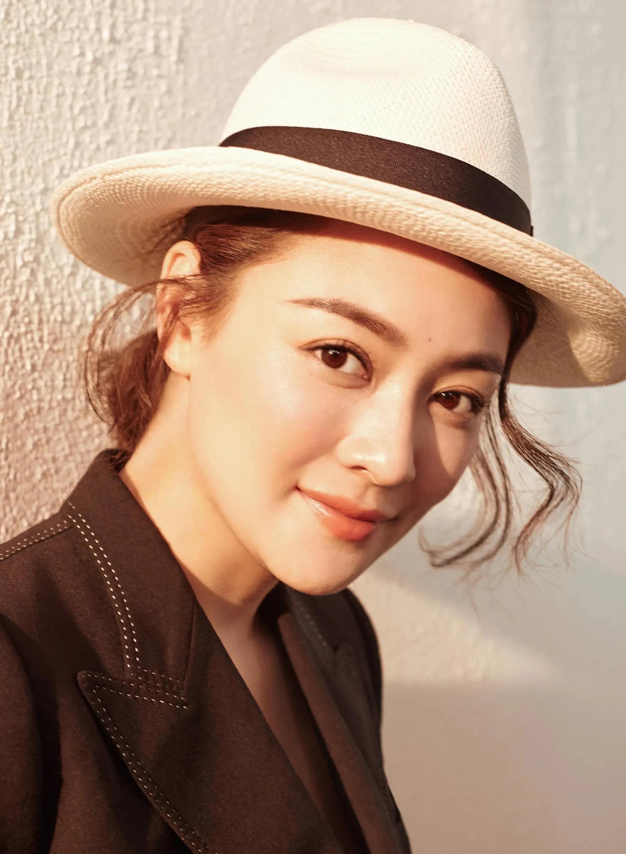 鲜妆辉映桃花红,鲜妆护肤