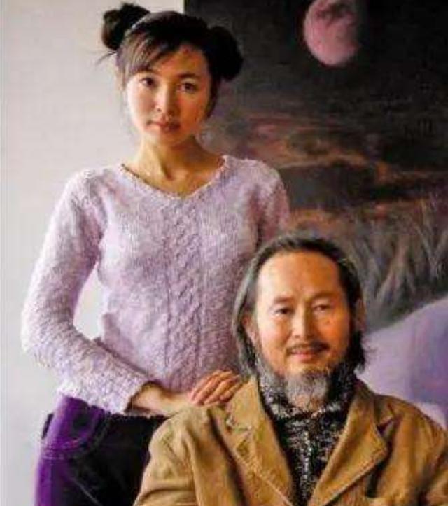 李壮平：女儿自愿当人体模特，6年画了百幅画，富商出资上亿买断