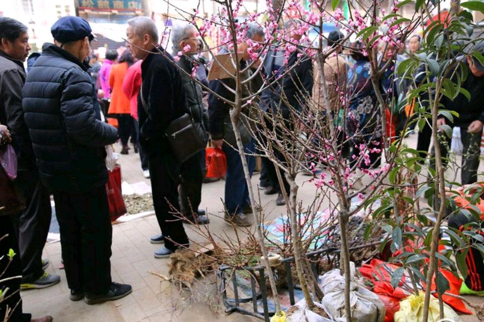 农村大集上三样东西千万别买,农村集市这三样东西不要买