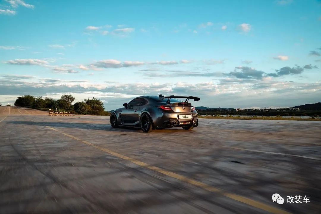 韩国设计师效果图,2022款丰田gr86合法改装套件