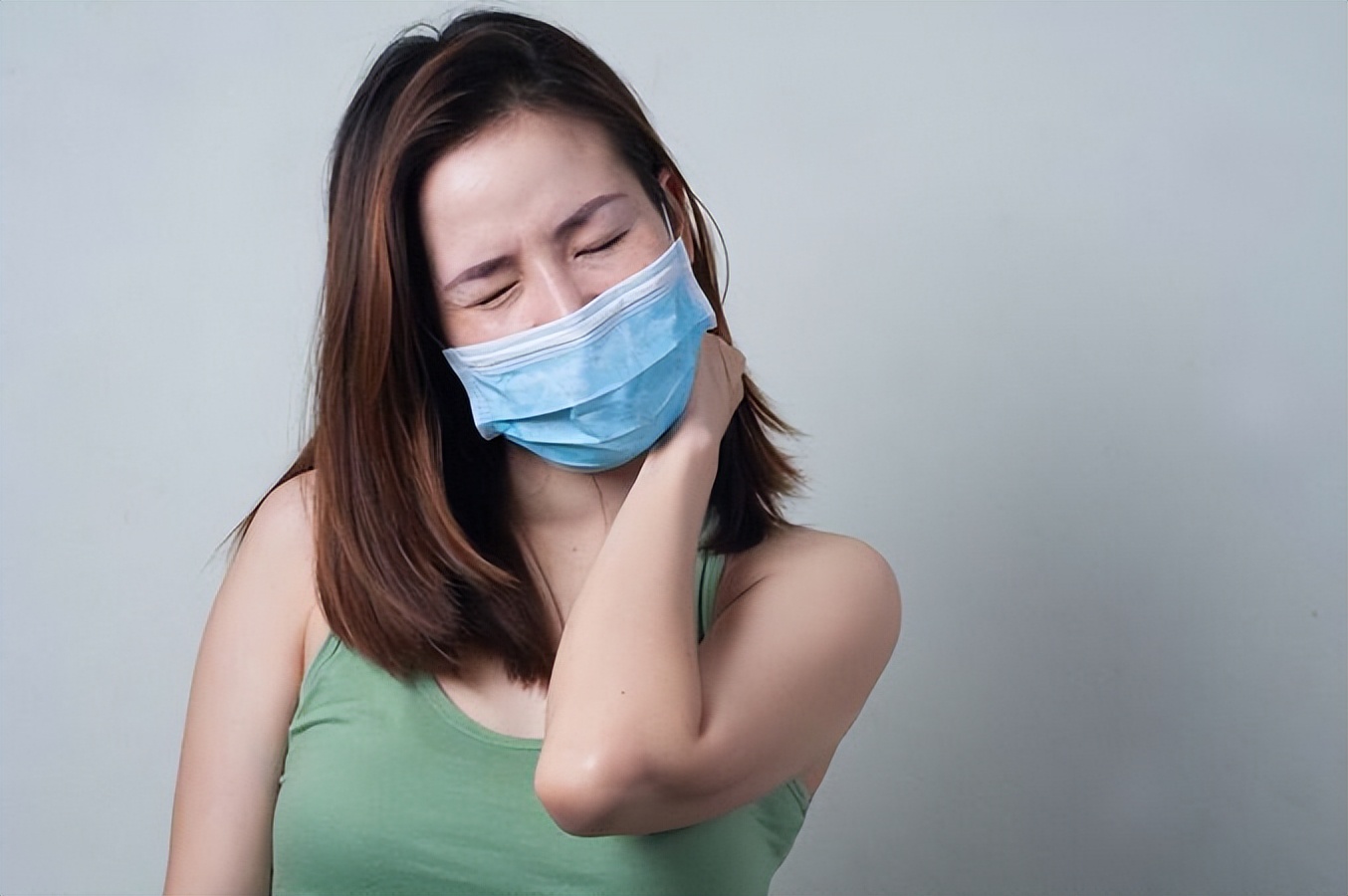 几块钱一瓶的炉甘石洗剂，虽不起眼，但可以改善这些常见病