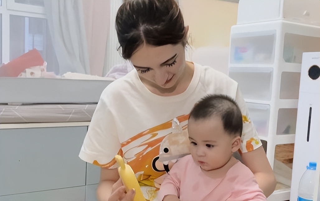 中国60岁大叔娶乌克兰美女,天津小伙娶了两个俄罗斯姑娘