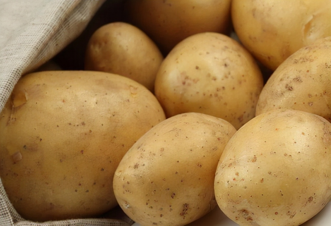 经常放屁是身体出了什么问题吗,频繁放屁是病吗有土方治吗