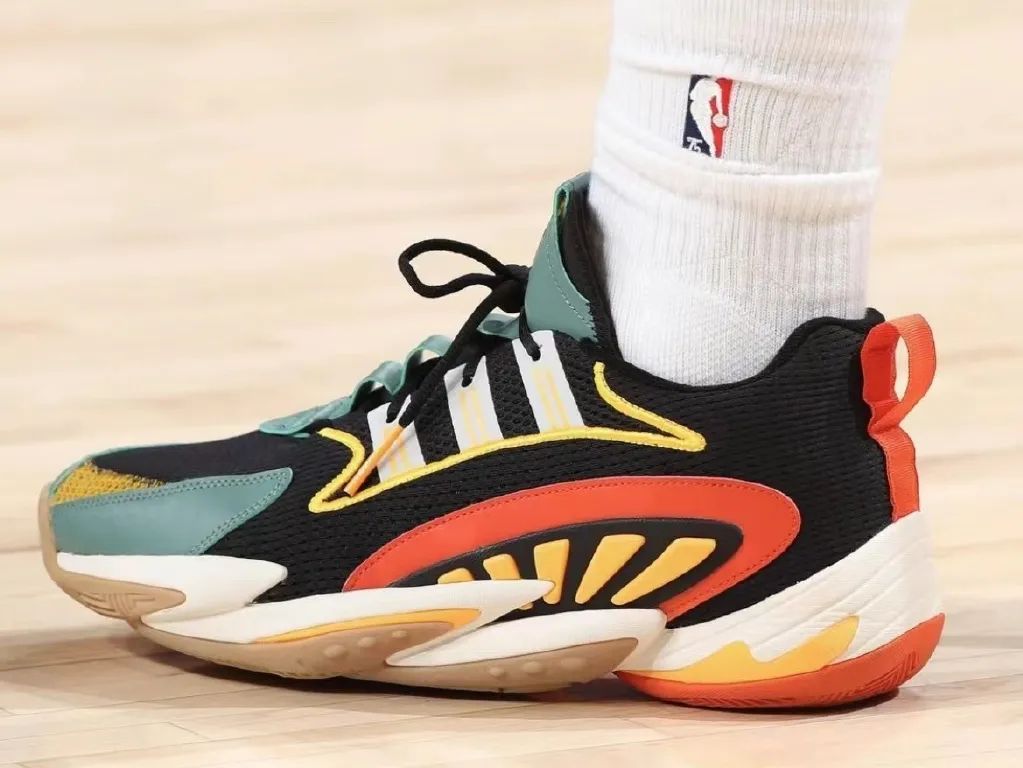 nba球星上脚球鞋2022排名,nba季后赛上脚