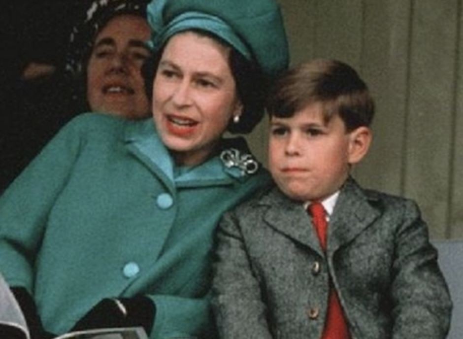 英女王最爱的儿子,英女王最疼爱哪个孙子