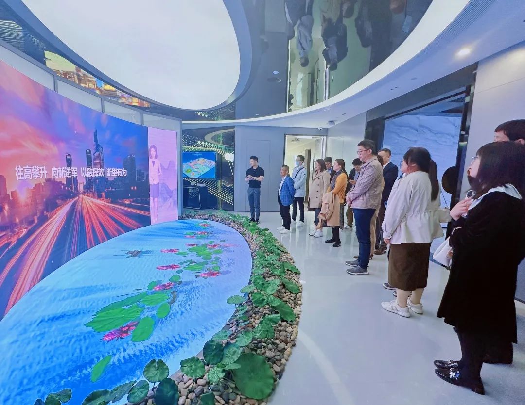 甬商走进华为，携手共促数字化变革