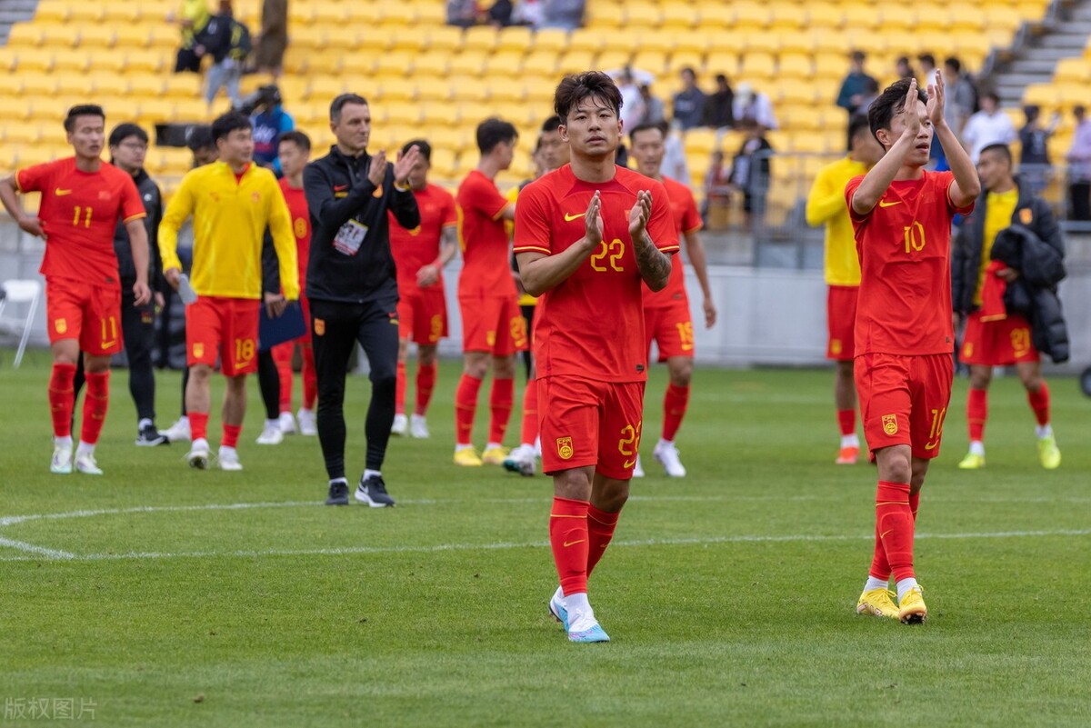 fifa世界排名榜国足最新,fifa排名国足掉至亚洲第10