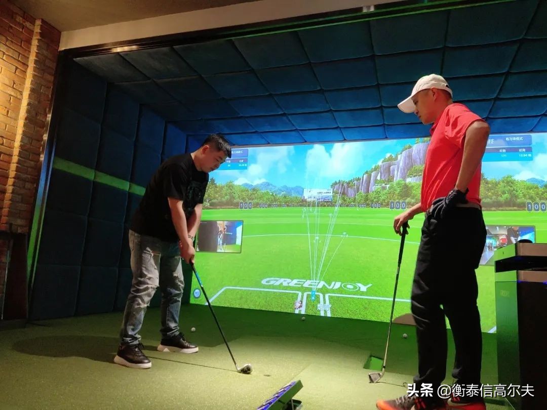 衡泰信室内高尔夫多少钱,衡泰信室内高尔夫一套费用