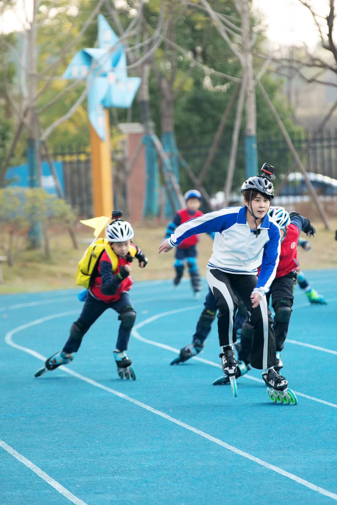 弘扬体育精神传递体育正能量,普及体育知识弘扬体育精神演讲稿