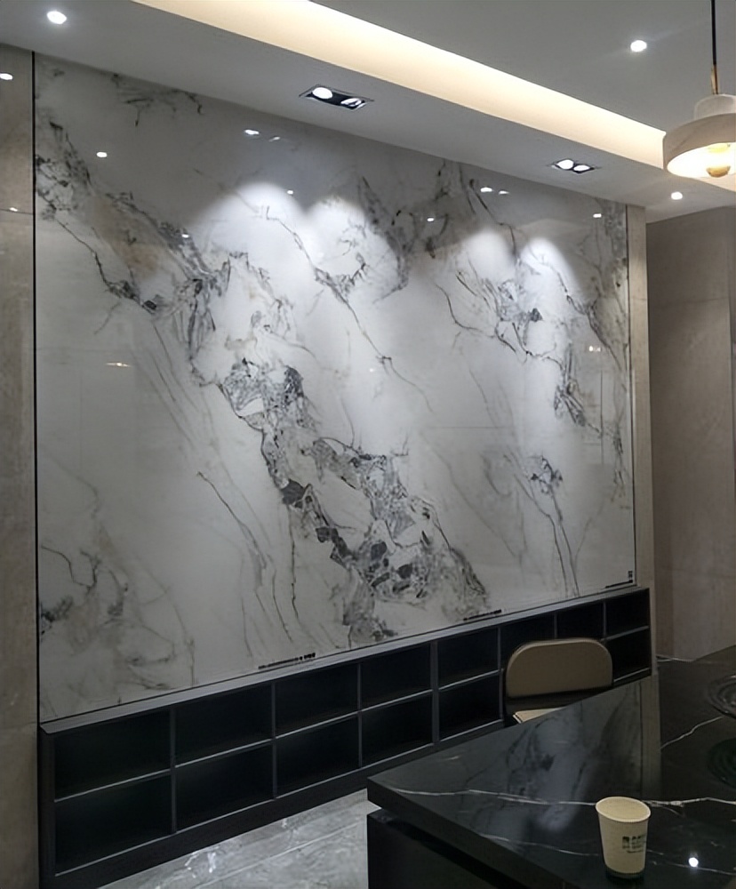 佛山蒙娜丽莎瓷砖出了什么事,蒙娜丽莎瓷砖店利润有多少