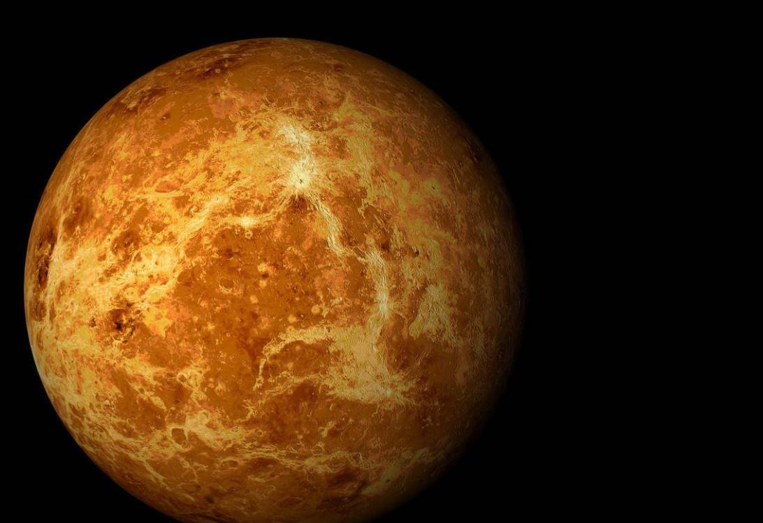 水星和金星哪个离地球更近,水星离太阳最近为什么还有冰川