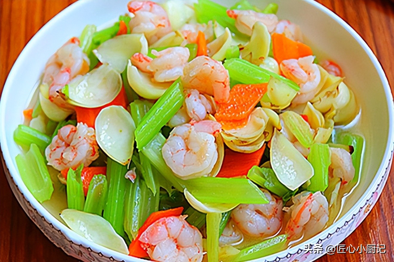 秋天吃什么好养生,秋季不贴肥膘饮食注意这些