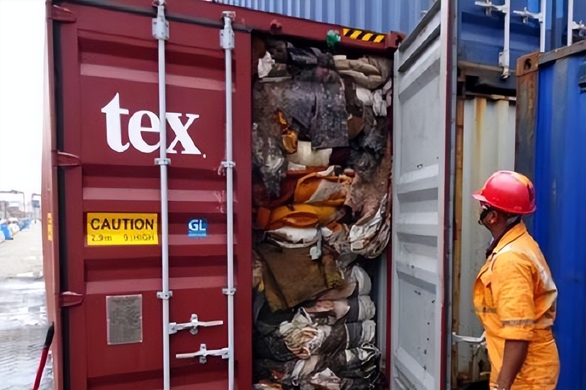 美国垃圾为何让中国清理？我国拒收洋垃圾后，欧洲国家乱做一团