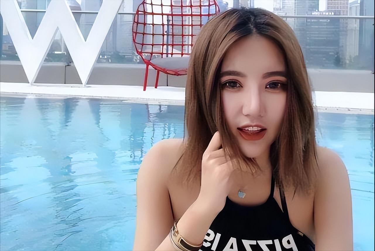 翼装飞行女孩刘安遗体捐献,天津24岁女孩刘安挑战翼装飞行