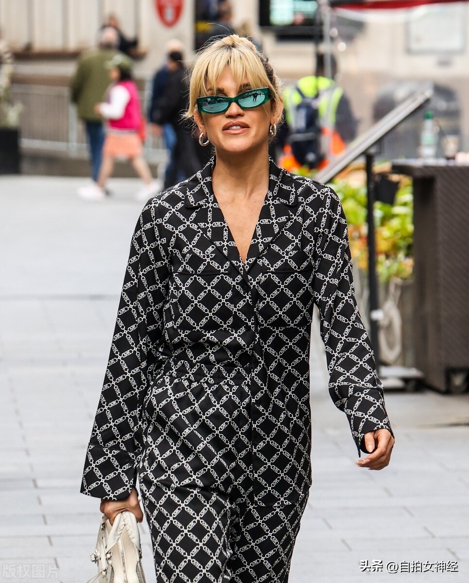 阿什利罗伯茨连体裤 (阿什利罗伯茨roberts)